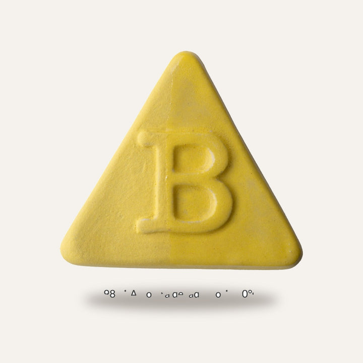 9821 ENGOBE ALTA AMARELO — amostra cozida