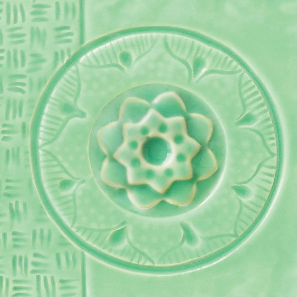 C-24 SUCCULENT | AMACO
