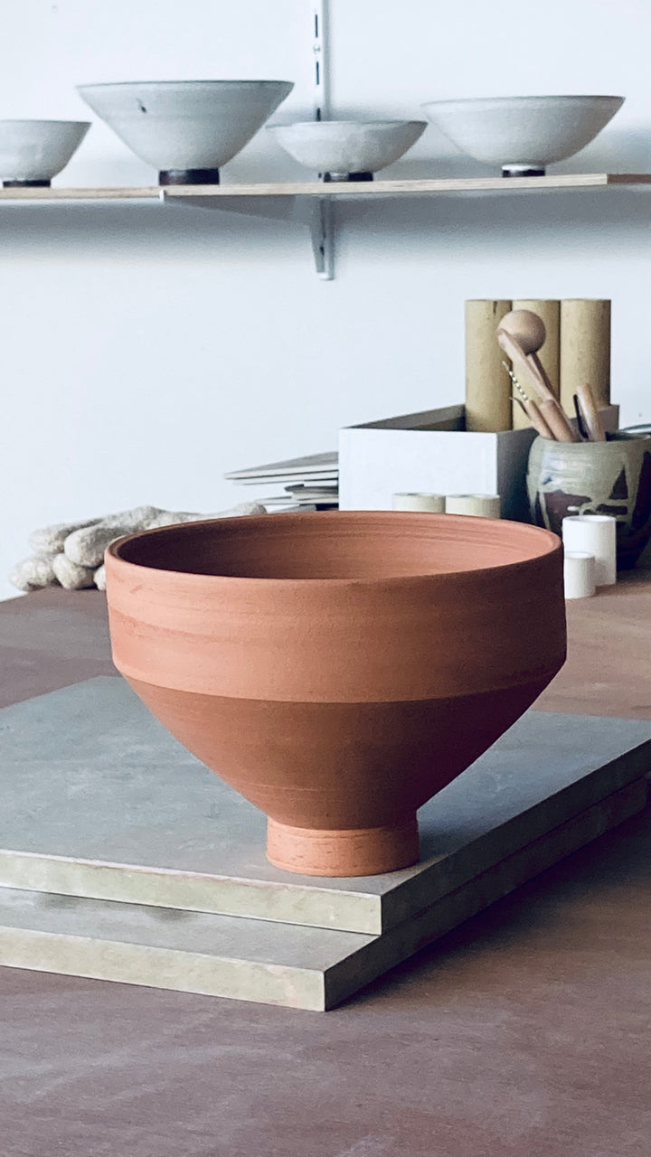 WORKSHOP MENOS É TUDO | Minimalismo Japonês na Roda de Oleiro