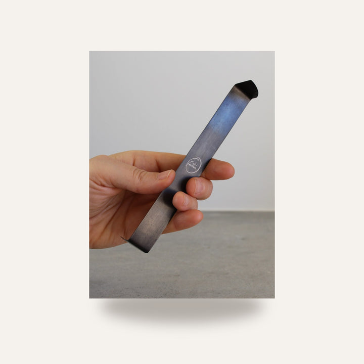 AC-05 FERRAMENTA TORNO — amostra cozida