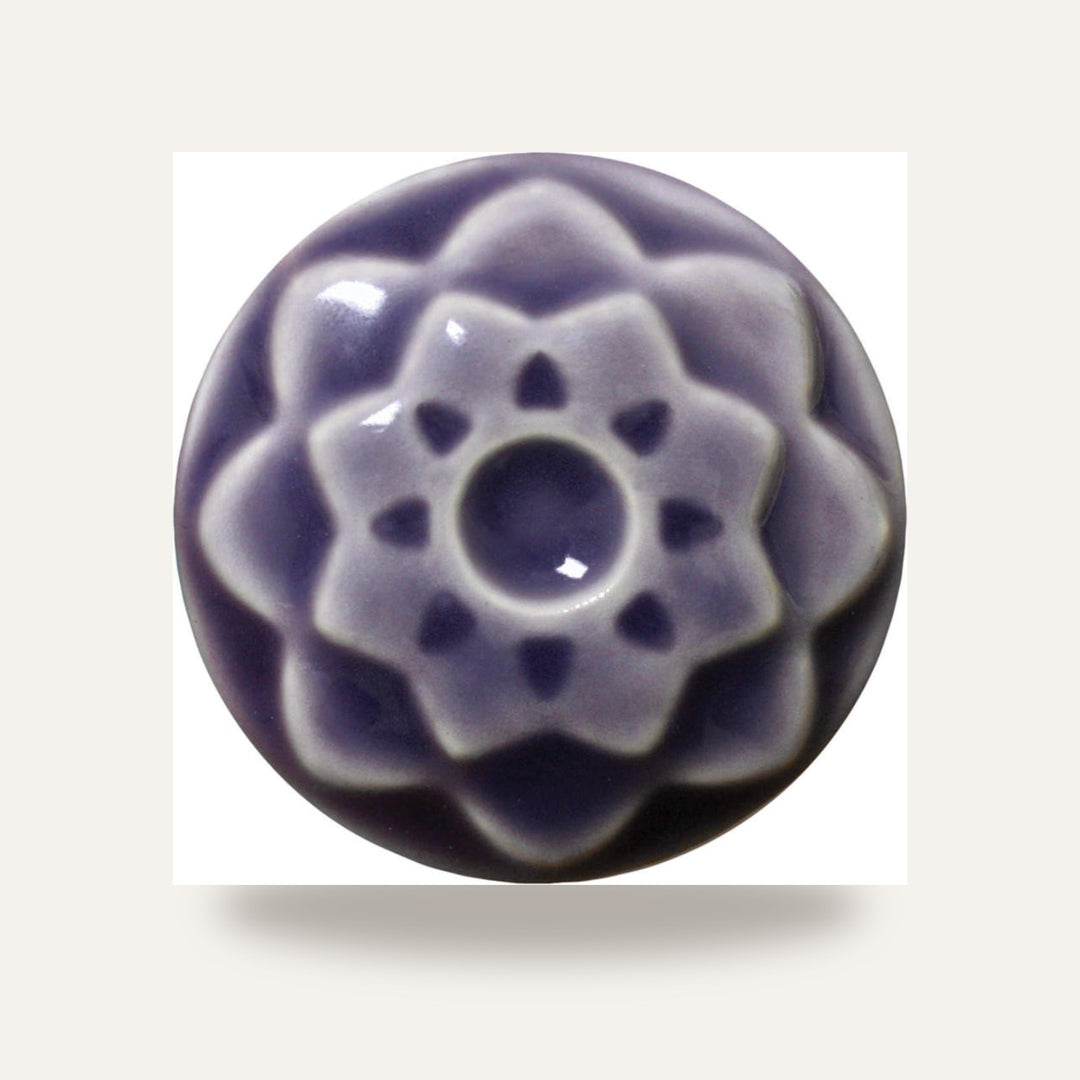 C-56 LAVENDER | AMACO — amostra cozida