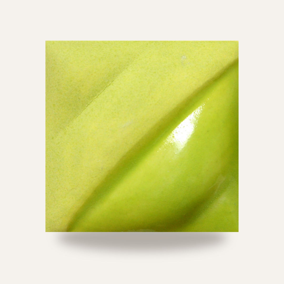 V-343 CHARTREUSE | VELVET AMACO — amostra cozida